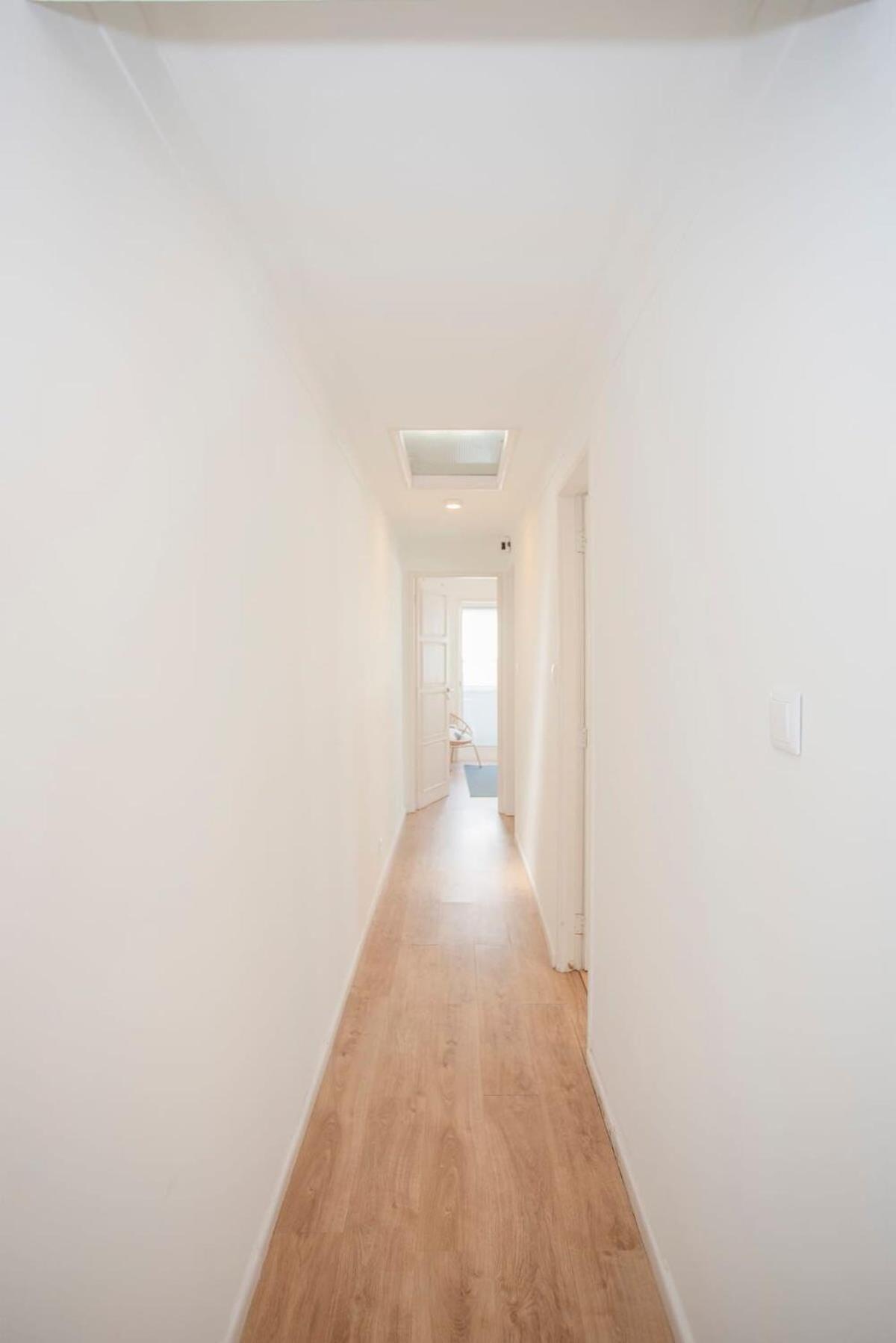 Liiiving In - Downtown Balcony Apartamento
